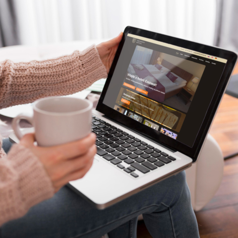 hotel eminent page